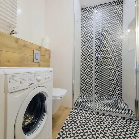 Boogie Apartments *